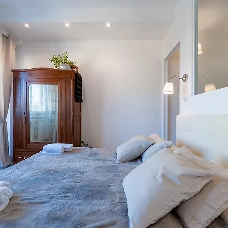 Inntrastevere לינה וארוחת בוקר 5*